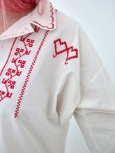 Load image into Gallery viewer, Vintage Cotton Embroidered Blouse