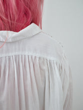 Load image into Gallery viewer, Vintage White Cotton Blouse