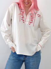 Load image into Gallery viewer, Vintage Cotton Embroidered Blouse
