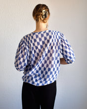 Load image into Gallery viewer, Guy Laroche Cotton Print Blouse
