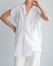 Load image into Gallery viewer, White Cotton Embroidered Tunic Top
